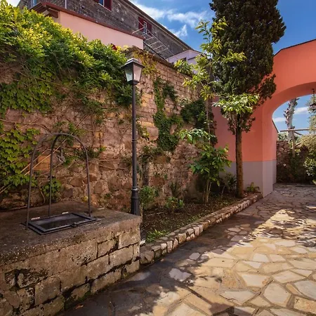Carteni Villa