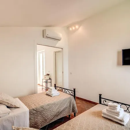 Carteni Villa *