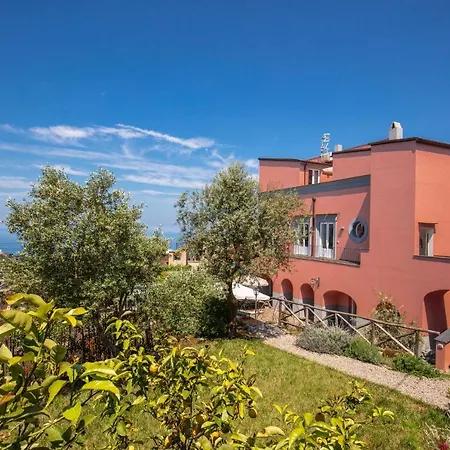 Carteni Villa