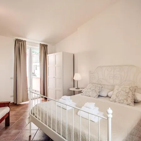 Carteni Villa *